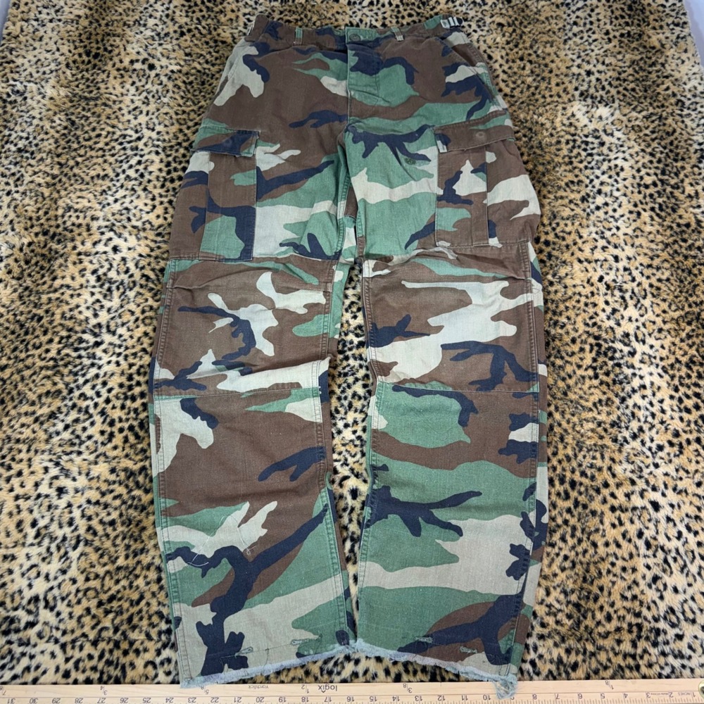 Vintage Woodland Camo Cargo Pants Mens 30x33 Distressed Military Tactical Green
